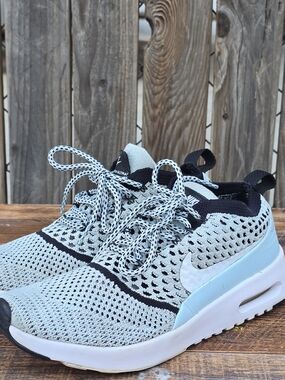 Nike Air Max Knit Sneaker in Light Blue and White Boys Size 7